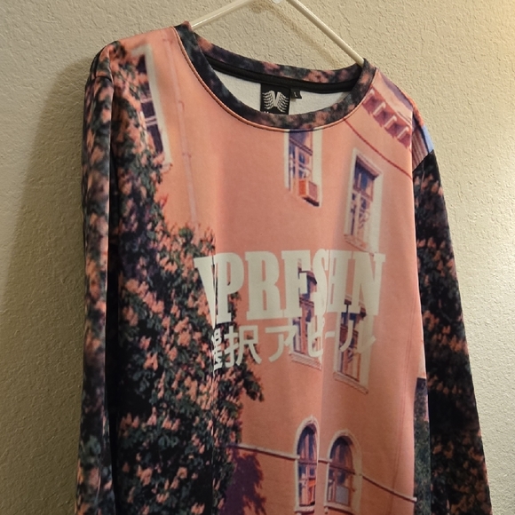 Vapor95 Graphic Sweatshirt - Multicolor - Large - Picture 2 of 13